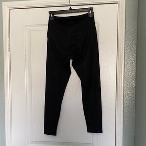 Onzie Charcoal Black Leggings